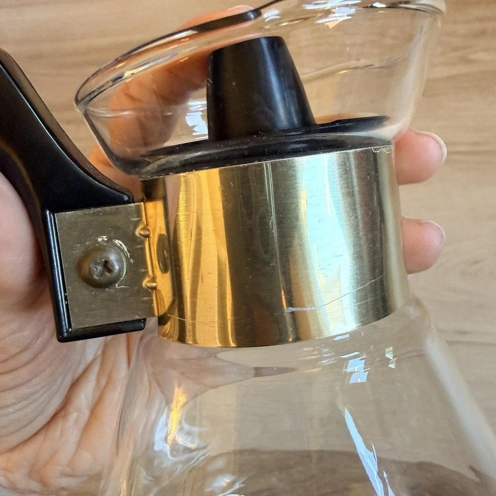 Vtg MCM Corning Ware Small Heat Proof Glass Coffee Carafe Tea Pot 2 Cups Clear